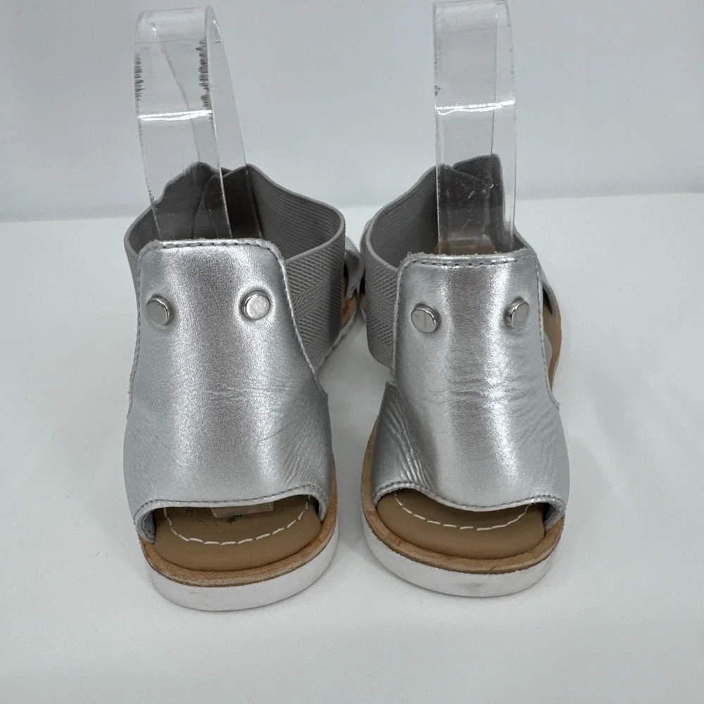 Sorel Ella Women's Sandals Metallic Leather Crisscross Flat 7.5 Comfort Shoes